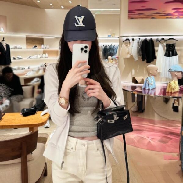 réplica,joyas,joyería,1:1,replica,fake,lujo,barato Gorra de béisbol alta Louis Vuitton unisex