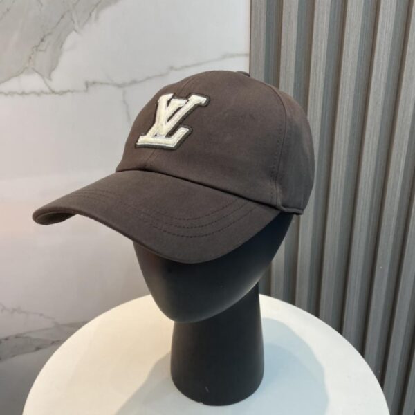 réplica,joyas,joyería,1:1,replica,fake,lujo,barato Gorra de béisbol alta Louis Vuitton unisex