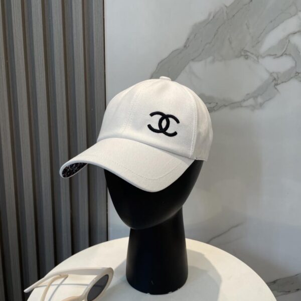 réplica,joyas,joyería,1:1,replica,fake,lujo,barato Chanel counter nueva gorra de béisbol bordada de doble cara
