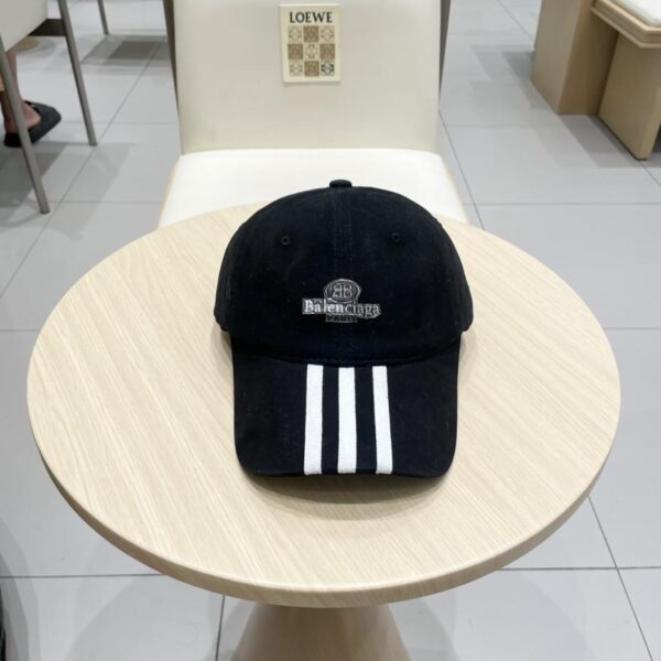réplica,joyas,joyería,1:1,replica,fake,lujo,barato BALENCIAGA gorra de béisbol personalizada de nuevo estilo de primavera, mismo estilo para hombres y mujeres