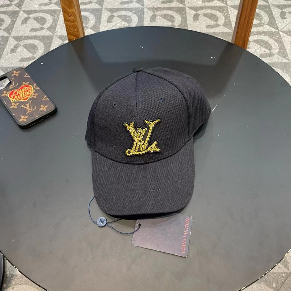 réplica,joyas,joyería,1:1,replica,fake,lujo,barato réplica,joyas,joyería,1:1,replica,fake,lujo,barato Nueva gorra de béisbol LV, personalización de alta calidad.