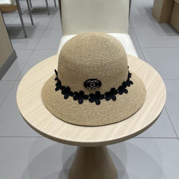 réplica,joyas,joyería,1:1,replica,fake,lujo,barato Sombrero para el sol Chanel sombrero de paja con borde ondulado