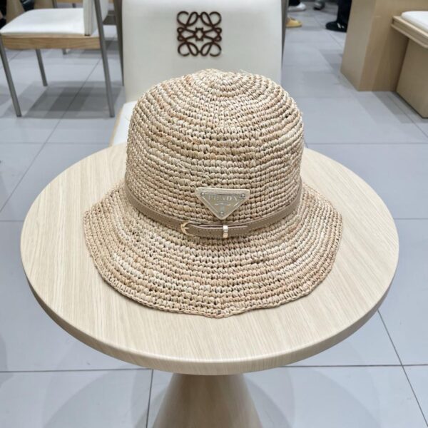 réplica,joyas,joyería,1:1,replica,fake,lujo,barato Nuevo sombrero de rafia PRADA, mismo estilo que el mostrador.