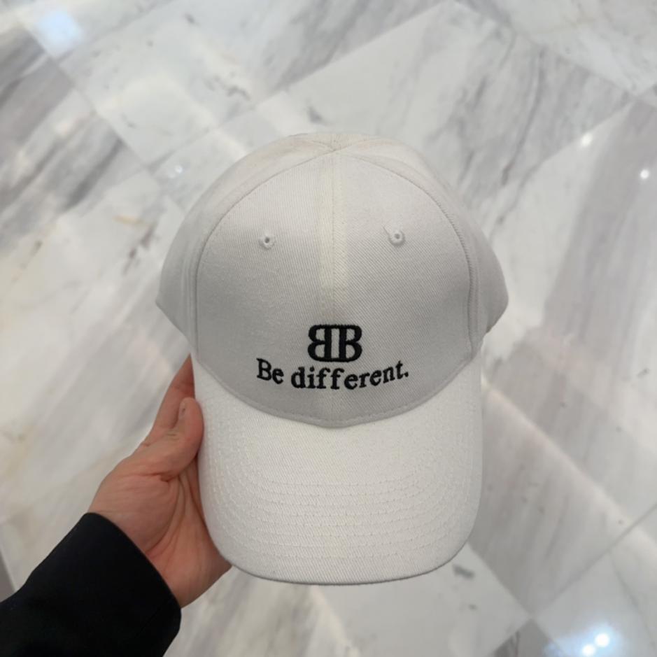 réplica,joyas,joyería,1:1,replica,fake,lujo,barato réplica,joyas,joyería,1:1,replica,fake,lujo,barato Balenciaga nuevo sombrero de pescador con sombrilla