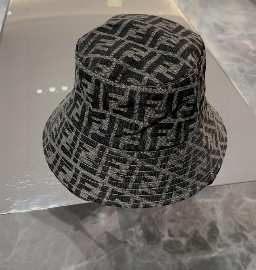 réplica,joyas,joyería,1:1,replica,fake,lujo,barato réplica,joyas,joyería,1:1,replica,fake,lujo,barato Fendi sombrero de pescador con letras para presbicia