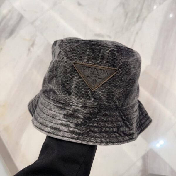 réplica,joyas,joyería,1:1,replica,fake,lujo,barato Prada sombrero de pescador con letras bordadas