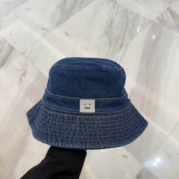 réplica,joyas,joyería,1:1,replica,fake,lujo,barato Acné Cara Sonriente Moda Pequeño Sombrero De Pescador Sonriente Cuadrado
