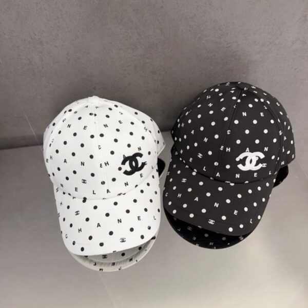réplica,joyas,joyería,1:1,replica,fake,lujo,barato Gorra de pato medieval Chanel