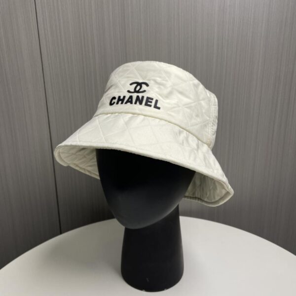 réplica,joyas,joyería,1:1,replica,fake,lujo,barato CHANEL otoño e invierno nuevo sombrero de pescador único original.