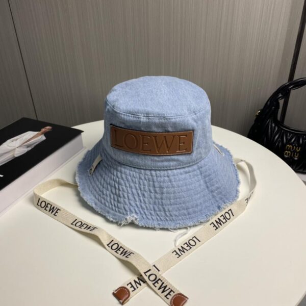 réplica,joyas,joyería,1:1,replica,fake,lujo,barato Gorro de pescador personalizado Loewe con correa