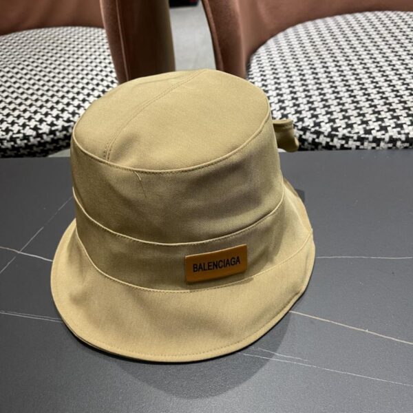 réplica,joyas,joyería,1:1,replica,fake,lujo,barato BALENCIAGA sombrero de pescador irregular de invierno