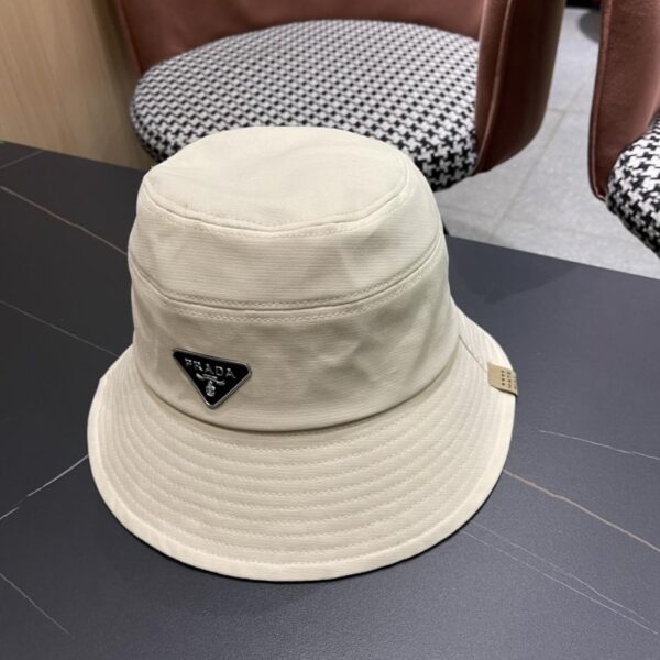 réplica,joyas,joyería,1:1,replica,fake,lujo,barato Prada primavera y verano nuevo sombrero de pescador de renombre
