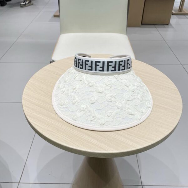 réplica,joyas,joyería,1:1,replica,fake,lujo,barato FENDI sombrero de copa vacío decorativo ultrafino de primavera y verano