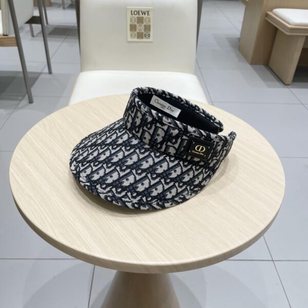 réplica,joyas,joyería,1:1,replica,fake,lujo,barato Personalización avanzada del sombrero de copa vacío DIOR