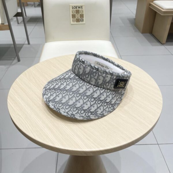 réplica,joyas,joyería,1:1,replica,fake,lujo,barato Personalización avanzada del sombrero de copa vacío DIOR