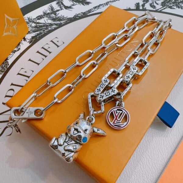 réplica,joyas,joyería,1:1,replica,fake,lujo,barato Collar Louis Vuitton RW original de mostrador, nuevo modelo retro para pareja, estilo rock punk tailandés en plata (A7N9I)