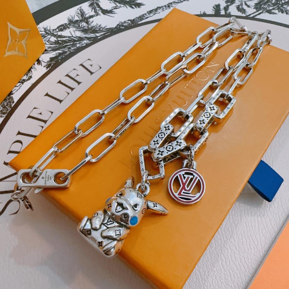 réplica,joyas,joyería,1:1,replica,fake,lujo,barato réplica,joyas,joyería,1:1,replica,fake,lujo,barato Collar Louis Vuitton RW original de mostrador, nuevo modelo retro para pareja, estilo rock punk tailandés en plata (A7N9I)