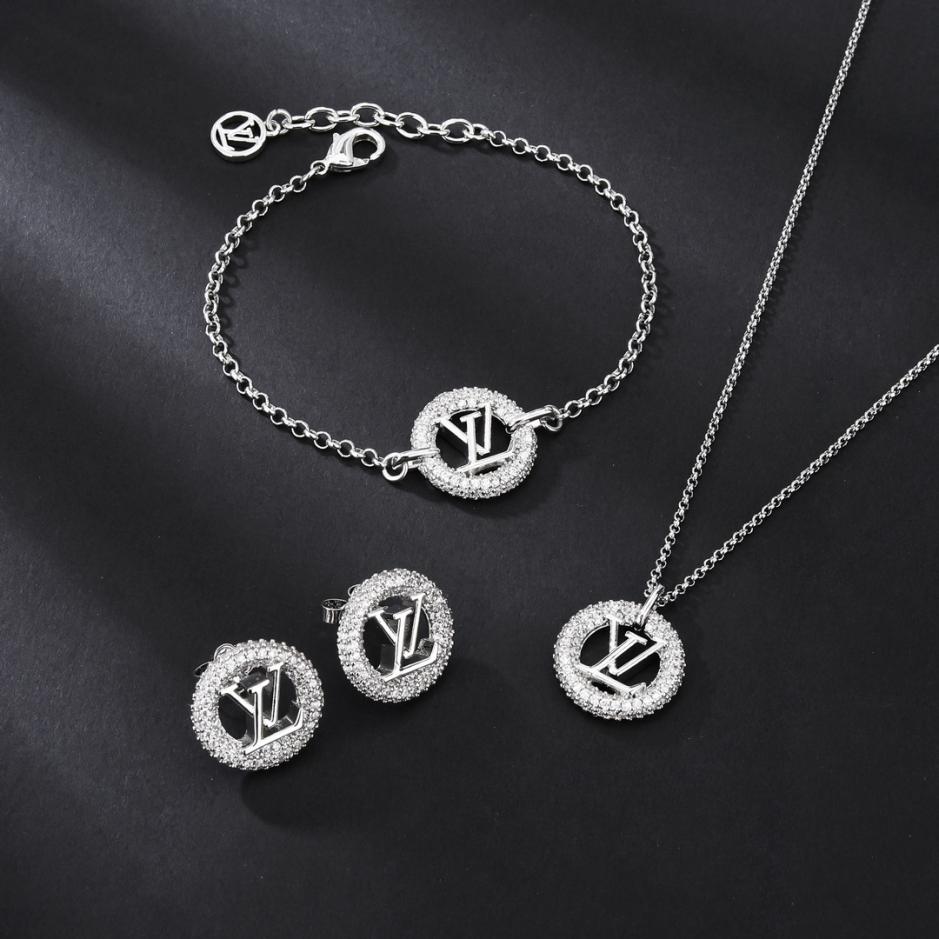 réplica,joyas,joyería,1:1,replica,fake,lujo,barato réplica,joyas,joyería,1:1,replica,fake,lujo,barato Nuevo conjunto de pendientes, pulsera y collar LV (0H69T)