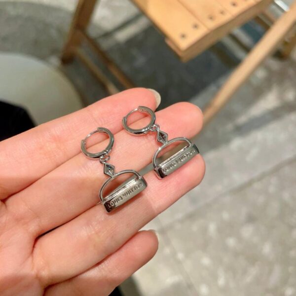 réplica,joyas,joyería,1:1,replica,fake,lujo,barato Pendientes LV originales de latón con broche de plata de ley 925 (MQSF8)
