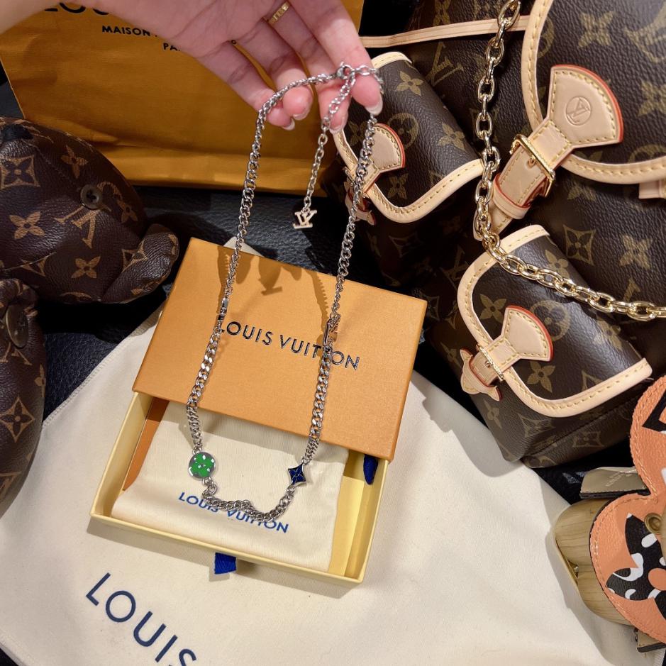 réplica,joyas,joyería,1:1,replica,fake,lujo,barato réplica,joyas,joyería,1:1,replica,fake,lujo,barato Collar floral de colores Louis Vuitton 𝐬𝐮𝐧𝐫𝐢𝐬𝐞 (ZRYHZ)