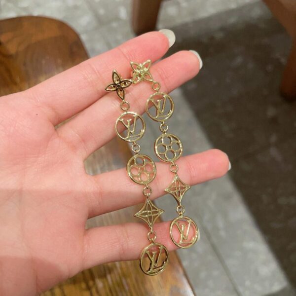 réplica,joyas,joyería,1:1,replica,fake,lujo,barato Pendientes Louis Vuitton nuevos, pendientes clásicos de flores antiguas (11DL8)
