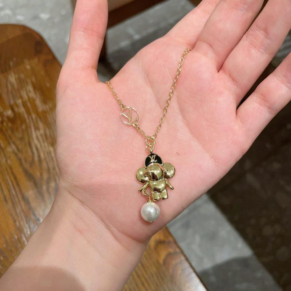 réplica,joyas,joyería,1:1,replica,fake,lujo,barato réplica,joyas,joyería,1:1,replica,fake,lujo,barato Collar clásico con estampado floral de LOUIS VUITTON (VVA09)