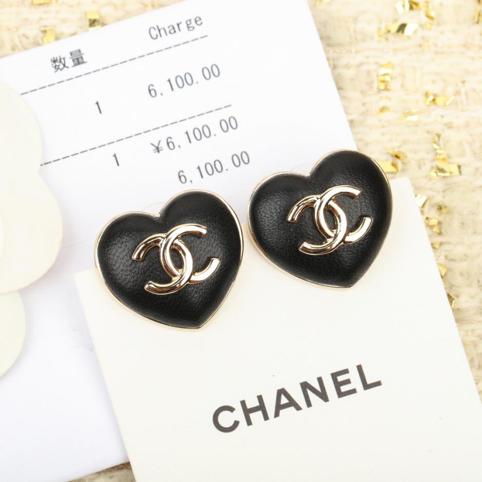 réplica,joyas,joyería,1:1,replica,fake,lujo,barato réplica,joyas,joyería,1:1,replica,fake,lujo,barato Pendientes de piel de oveja Love de Chanel Pendientes clásicos con doble C (I8M2K)