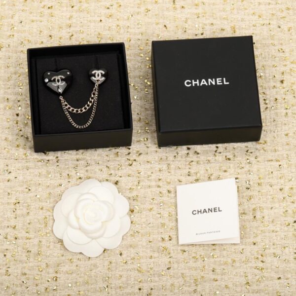 réplica,joyas,joyería,1:1,replica,fake,lujo,barato Broche de corazón negro grande y pequeño de Chanel (RH7S3)