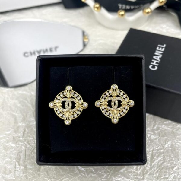 réplica,joyas,joyería,1:1,replica,fake,lujo,barato Pendientes Chanel Doble C con incrustaciones de diamantes (KYRYJ)