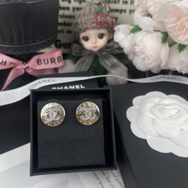 réplica,joyas,joyería,1:1,replica,fake,lujo,barato Broche clásico de doble C de plata antigua de Chanel (9DX4Z)
