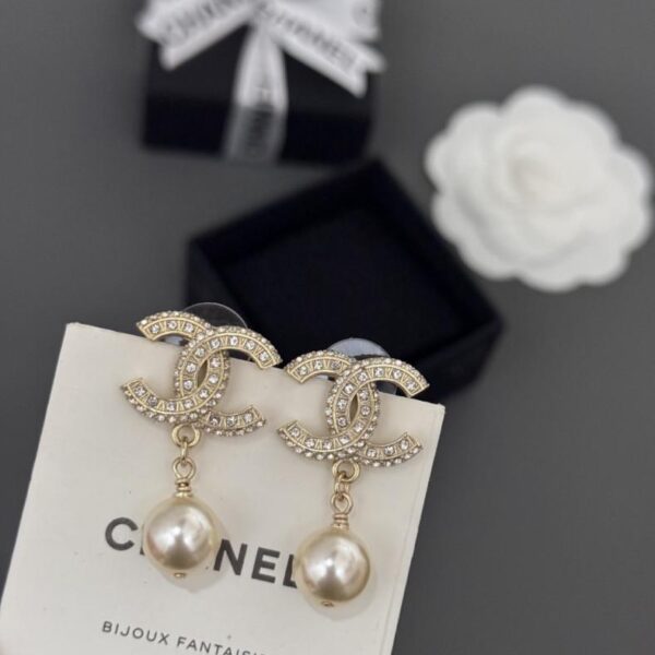 réplica,joyas,joyería,1:1,replica,fake,lujo,barato Pendientes Chanel Super Classic Series con perla C y diamantes, material ZP consistente (FMTUE)