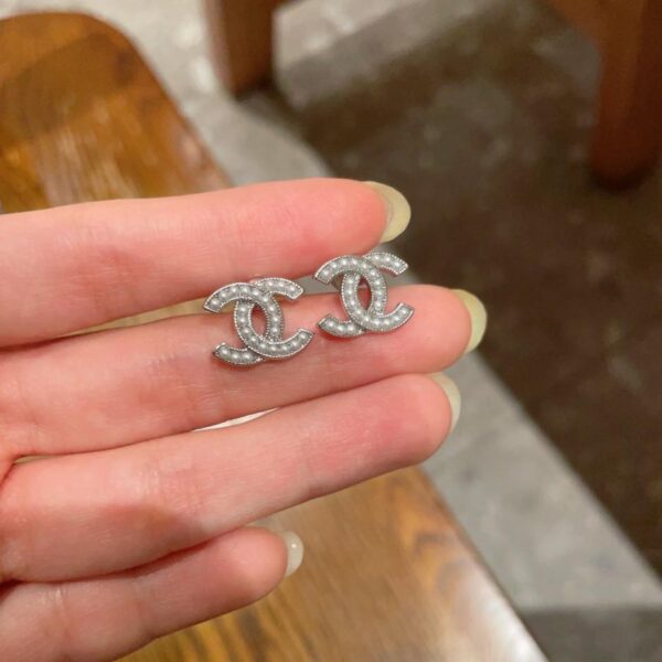 réplica,joyas,joyería,1:1,replica,fake,lujo,barato Pendientes Chanel Doble C de segunda mano (PA7XH)