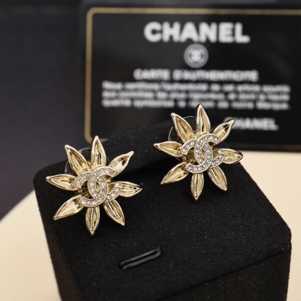 réplica,joyas,joyería,1:1,replica,fake,lujo,barato Pendientes Chanel 25A con doble C de diamantes y girasol (8HLL0)
