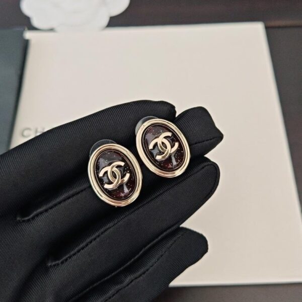 réplica,joyas,joyería,1:1,replica,fake,lujo,barato Los últimos pendientes ovalados de Chanel están hechos de latón ZP (43H9R)