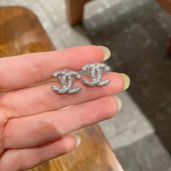réplica,joyas,joyería,1:1,replica,fake,lujo,barato Pendientes vintage de doble C de Chanel, réplica original del logotipo (5JEBG)