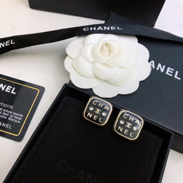 réplica,joyas,joyería,1:1,replica,fake,lujo,barato Pendientes acrílicos Chanel con cristales de Swarovski y diamantes cuadrados (OUZ2G)