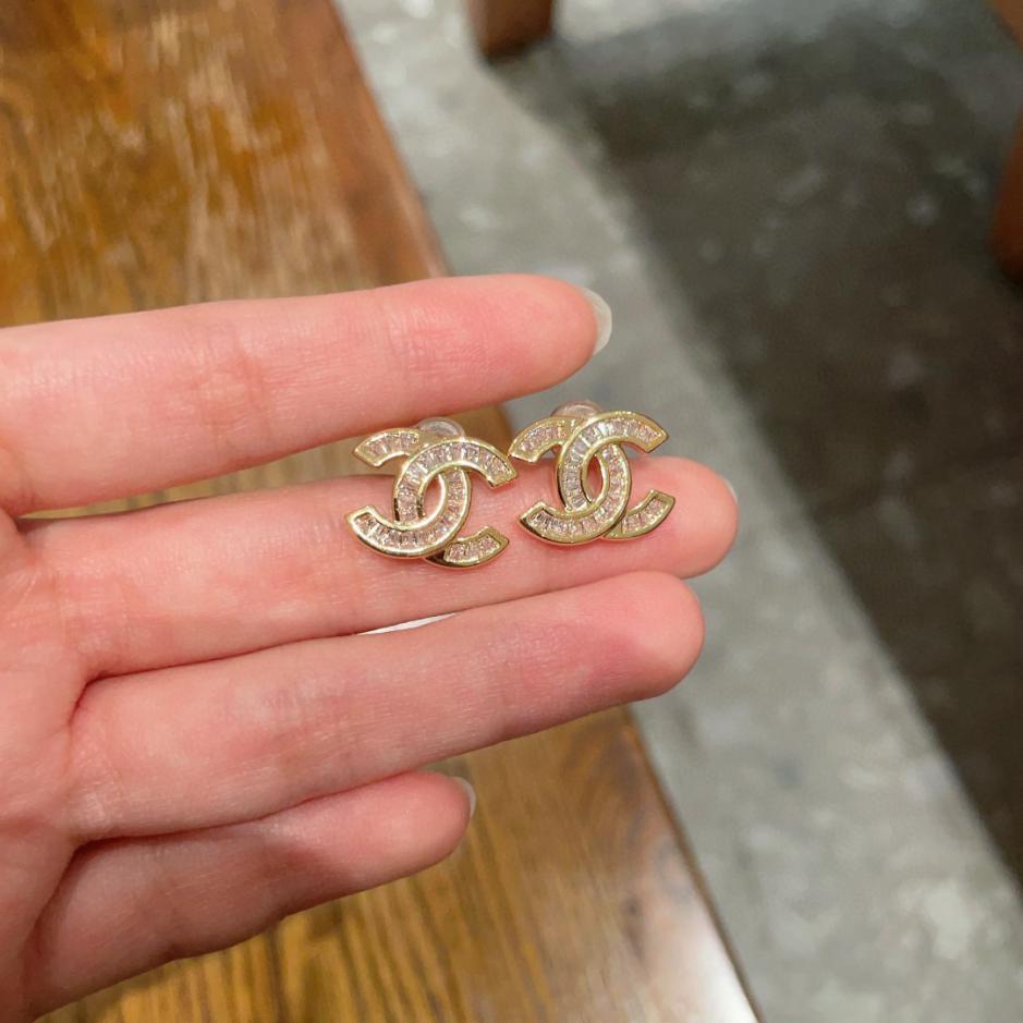 réplica,joyas,joyería,1:1,replica,fake,lujo,barato réplica,joyas,joyería,1:1,replica,fake,lujo,barato Pendientes Chanel Doble C de segunda mano (ZZXKS)
