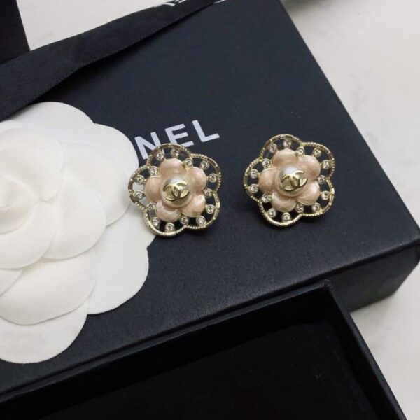 réplica,joyas,joyería,1:1,replica,fake,lujo,barato Pendientes acrílicos Chanel con cristales de Swarovski y diamantes cuadrados (CMC3G)