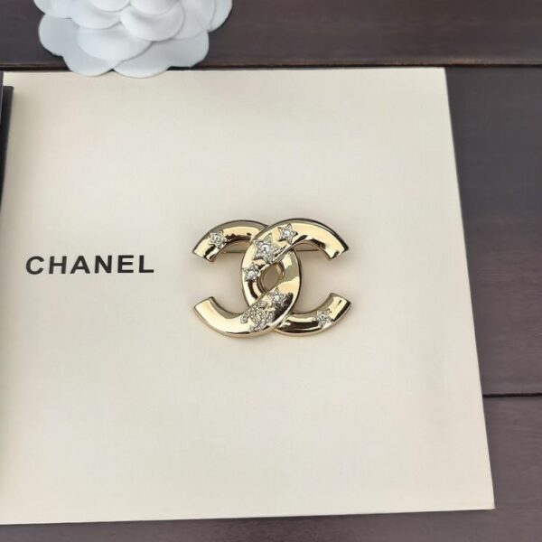 réplica,joyas,joyería,1:1,replica,fake,lujo,barato El último broche de estrella de cinco puntas pulida de Chanel está hecho de latón ZP (YFURY)