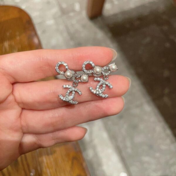 réplica,joyas,joyería,1:1,replica,fake,lujo,barato Pendientes vintage de doble C de Chanel, réplica original del logotipo (RADSR)