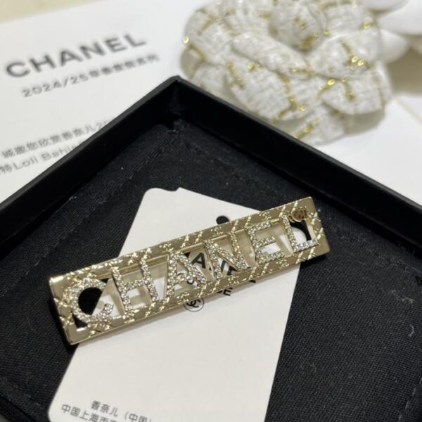 réplica,joyas,joyería,1:1,replica,fake,lujo,barato Broche cuadrado con diamantes huecos y letras de Chanel 25P (YDFJR)