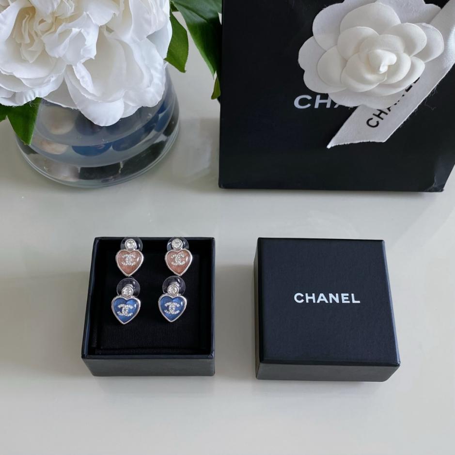 réplica,joyas,joyería,1:1,replica,fake,lujo,barato réplica,joyas,joyería,1:1,replica,fake,lujo,barato Pendientes de corazón con diamantes de imitación azules y rosas de Chanel (7PGVK)