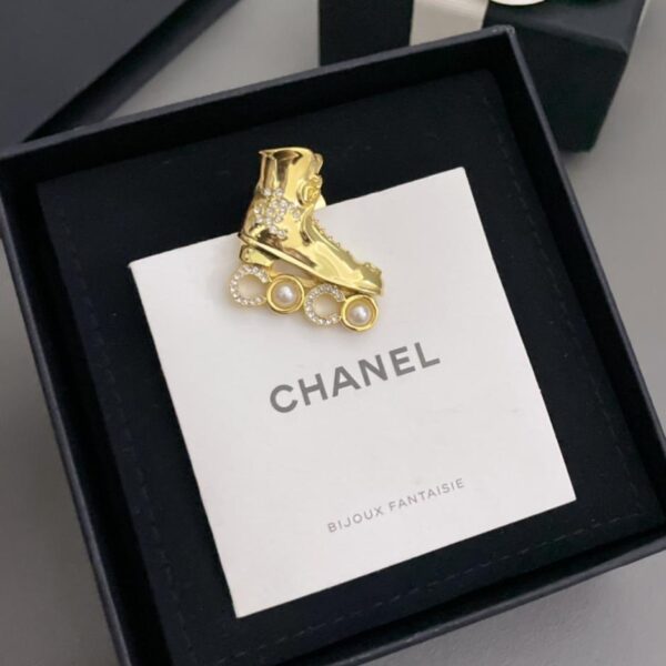 réplica,joyas,joyería,1:1,replica,fake,lujo,barato Broche de zapatos con ruedas de Chanel (4DPT3)