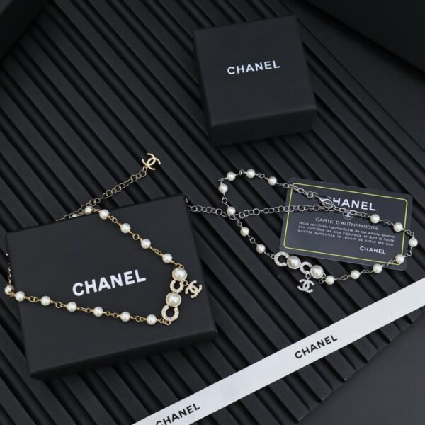 réplica,joyas,joyería,1:1,replica,fake,lujo,barato Pendientes Chanel 25P con doble C de perla de cristal y estrella en oro claro (WHQ46)