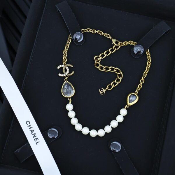 réplica,joyas,joyería,1:1,replica,fake,lujo,barato Collar Chanel con perla doble C, diamantes y ojo de caballo (K1QK0)