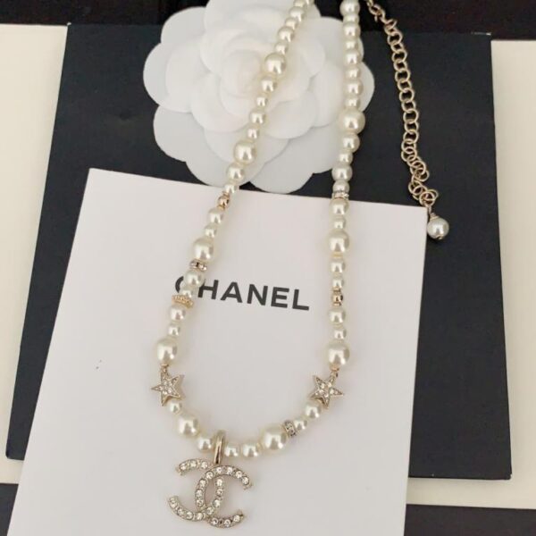 réplica,joyas,joyería,1:1,replica,fake,lujo,barato El último collar CC de platino de doble capa de Chanel está hecho de latón (AKAXF)