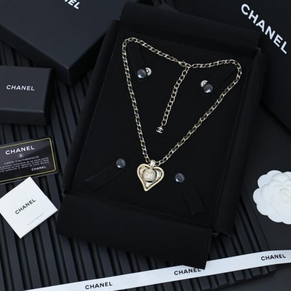 réplica,joyas,joyería,1:1,replica,fake,lujo,barato Cadena larga con corazón de piel de oveja de Chanel (WQ1OD)