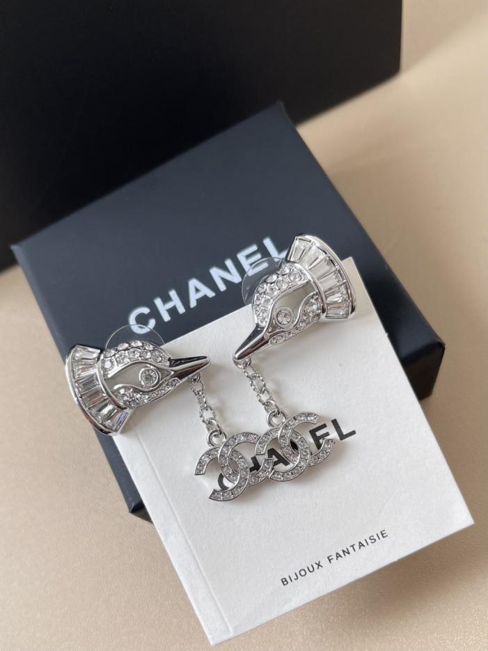 réplica,joyas,joyería,1:1,replica,fake,lujo,barato réplica,joyas,joyería,1:1,replica,fake,lujo,barato Pendientes Chanel de pájaro, años 25, con herrajes plateados y cristales incrustados (MMBY9)