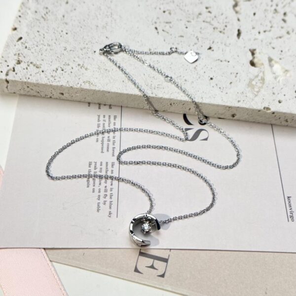 réplica,joyas,joyería,1:1,replica,fake,lujo,barato Collar Chanel con diamantes y luna de agua (2VA3B)
