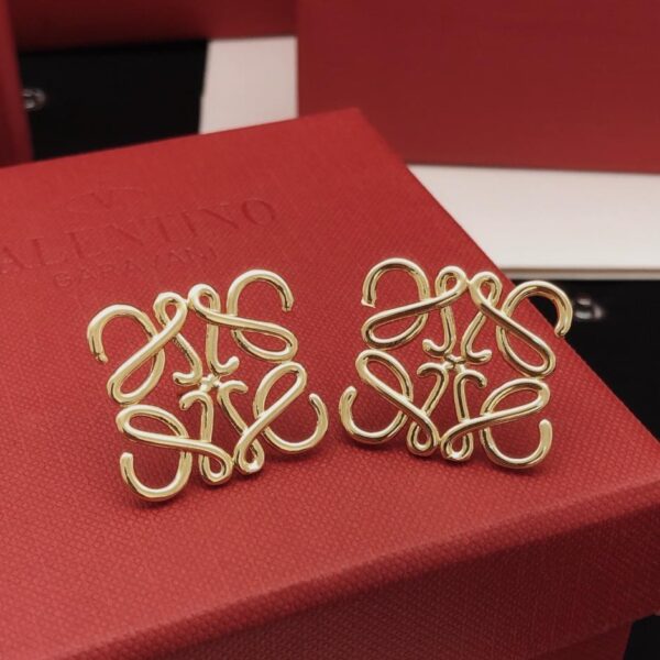 réplica,joyas,joyería,1:1,replica,fake,lujo,barato Pendientes Loewe de último modelo pulidos, de latón ZP (SZ4O0)